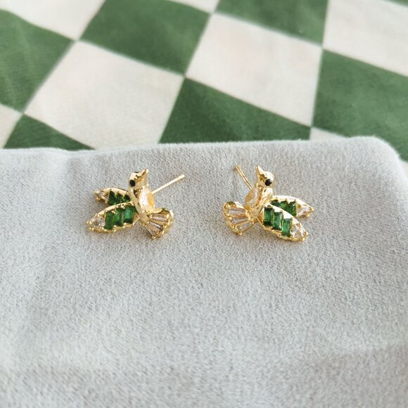 Alicia Bonnie Hummingbird Stud Earrings Gold Crystal Elegant Style - Picture 2 of 3